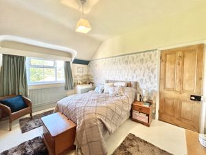 Photo 35- click for photo gallery